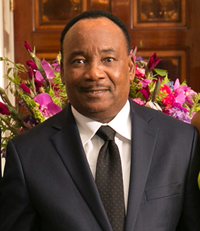 Niger: Präsident Mahamadou Issoufou Preisträger des Ibrahim-Preises 2020 für herausragende Führungsqualitäten in Afrika