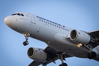 Empörter Gabuner startet Petition gegen Preiserhöhungen von Air France