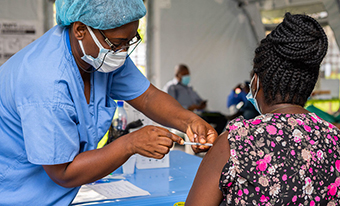 Afrika: Nur 15 Länder haben das 10%-Ziel für die Covid-19-Impfung erreicht (WHO)