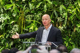 Jeff Bezos investiert 1 Milliarde Dollar in die Große Grüne Mauer in Afrika