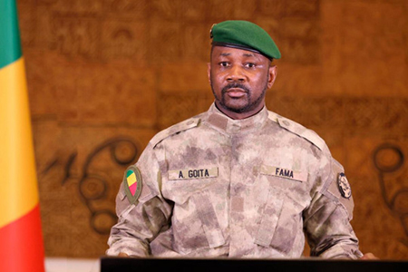 Lesetipp/taz: Mali verbietet politische Parteien - Militärjunta greift durch