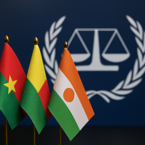 Burkina Faso, Mali und Niger treten aus dem IStGH aus und werfen ihm Voreingenommenheit und „neokoloniale“ Agenda vor