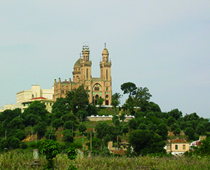 Papst Leo XIV. richtet jetzt seinen Blick auf Afrika – zunächst auf Algerien