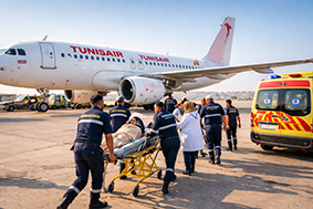 Maghrebinische Solidarität: Tunesisches Flugzeug landet notfallmäßig in Algier, um marokkanische Passagierin zu retten