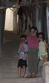 Marokko: Bestürzung bei ehemaligen Schülern von „Monsieur Jacques“, einem Franzosen, dem Vergewaltigungen und sexuelle Übergriffe auf 89 Minderjährige in neun Ländern vorgeworfen werden